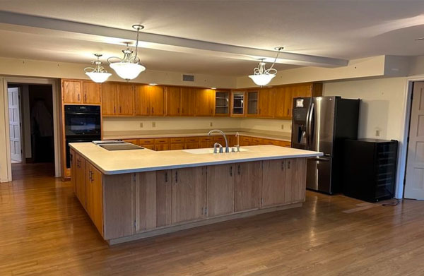 Kitchen before renovation